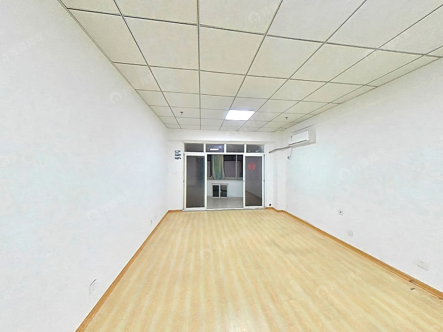 南京我爱我家整租·河定桥·东山国际滨河街区·1室