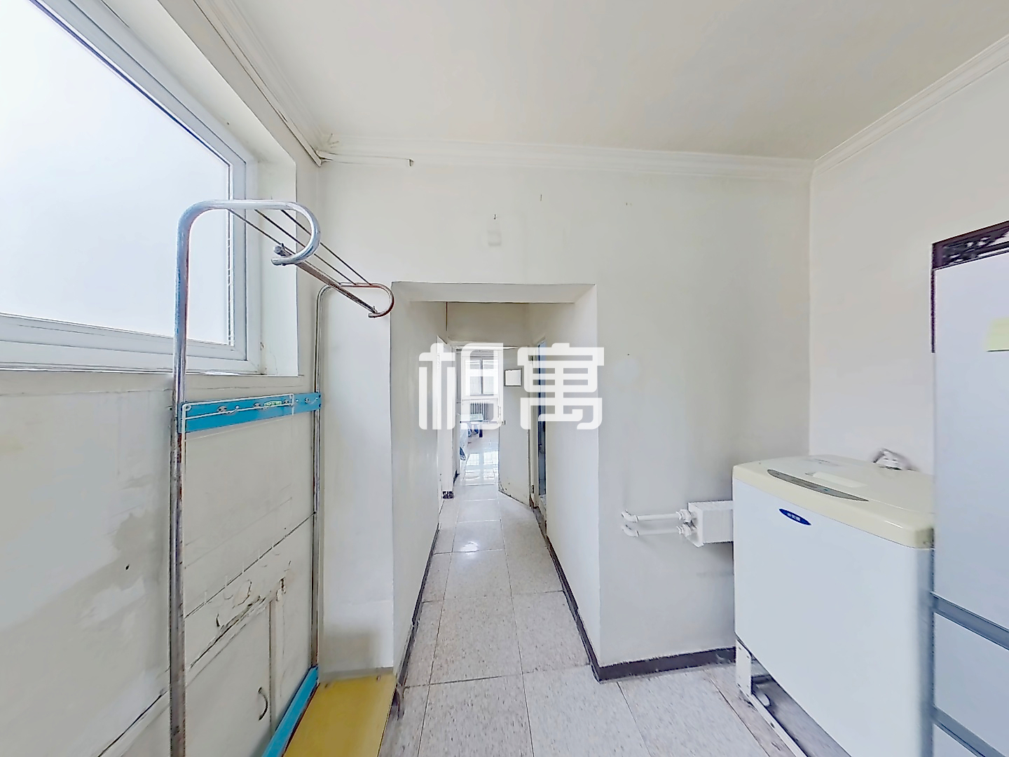 东直门·东直门外小街10号院·高楼层·2居室