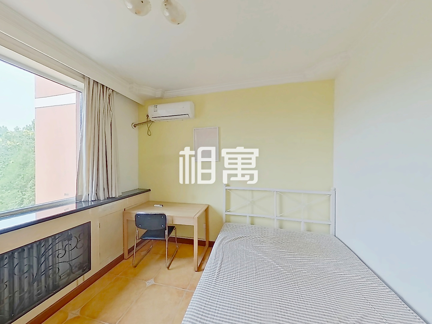 兴涛社区·中楼层·4居室·次卧2