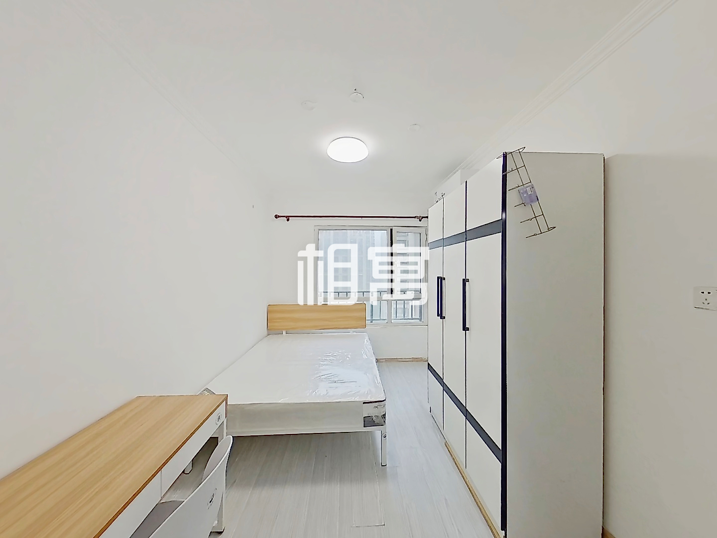 天宫院·保利春天里·中楼层·5居室·次卧2