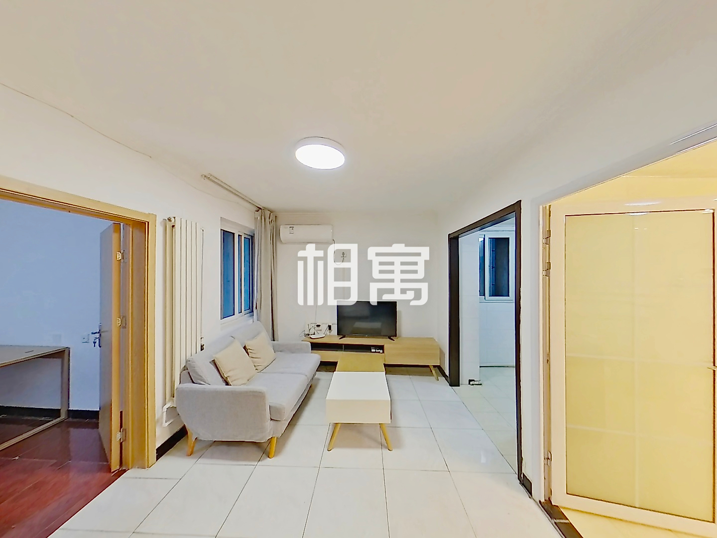 六里桥·吴家场铁路小区·低楼层·1居室