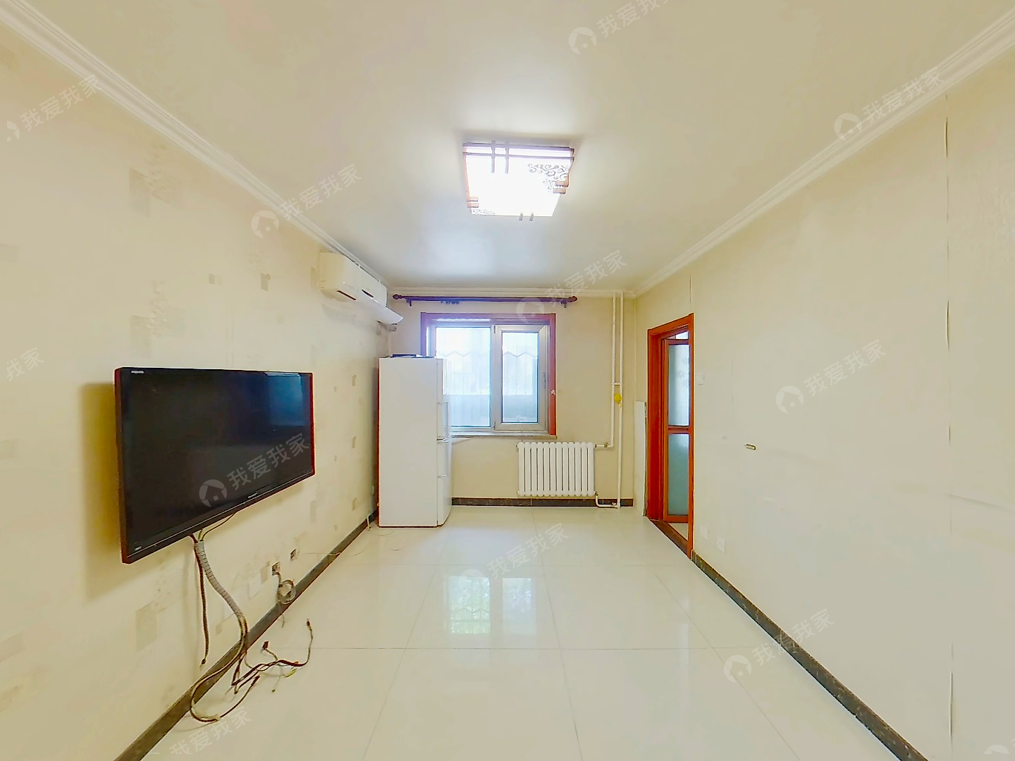 丽都商圈，地铁12号线沿线，带电梯住宅，西南向两居室带大阳台
