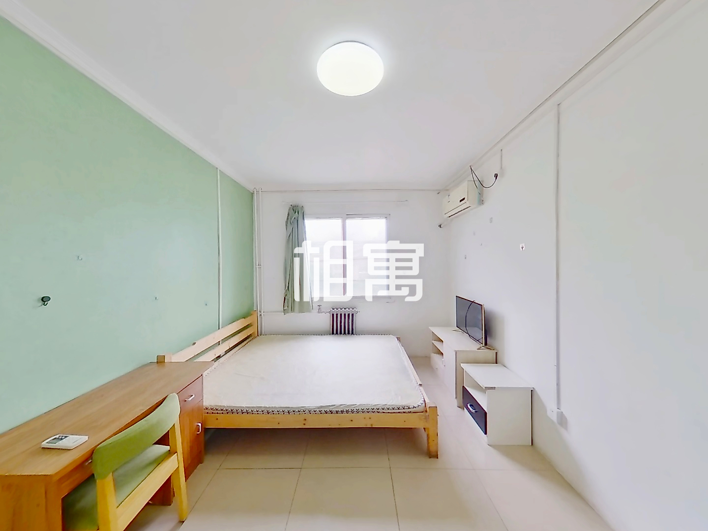 军博·北蜂窝路30号院·中楼层·2居室