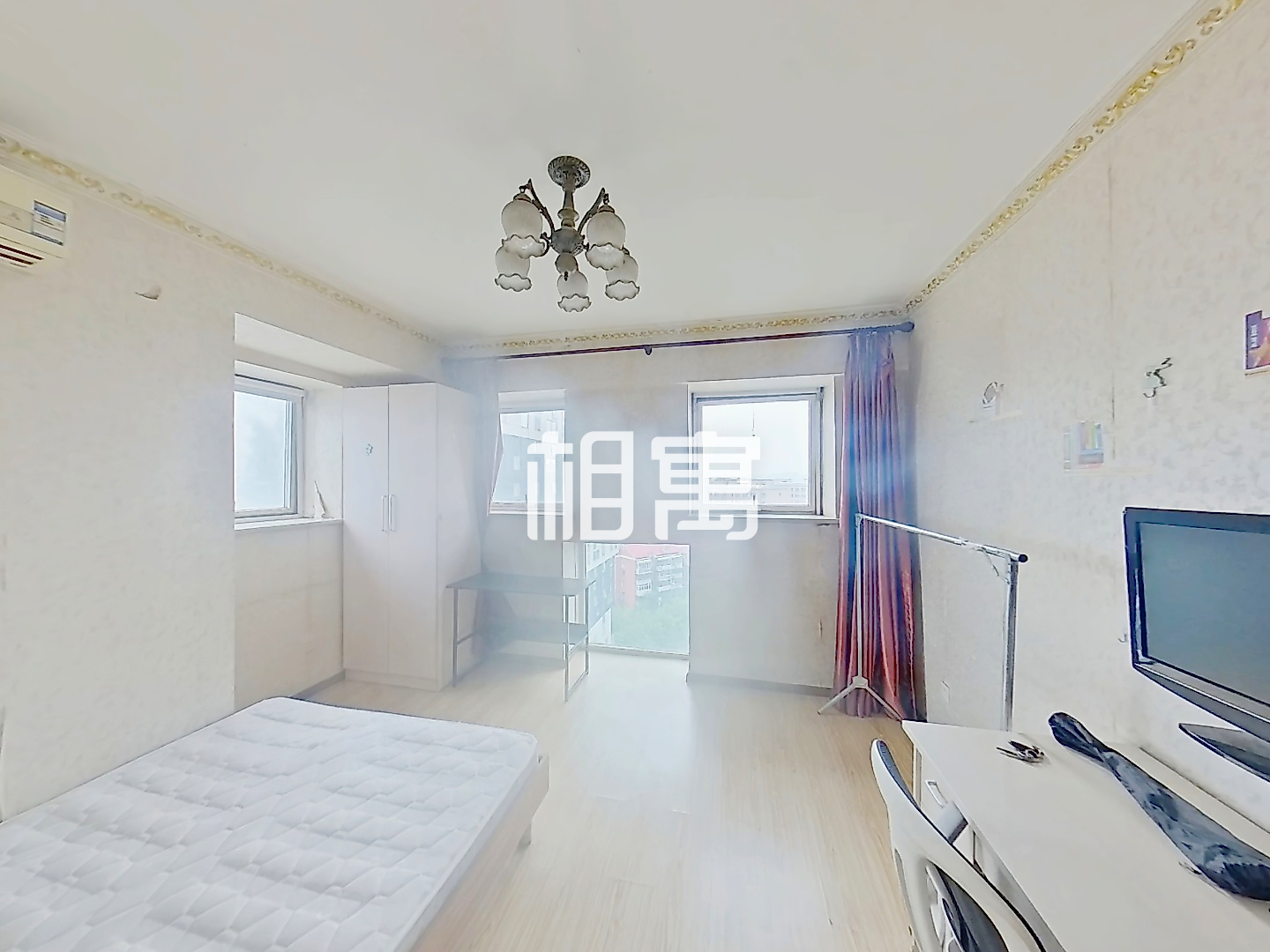 科技园区·设计师广场·中楼层·1居室