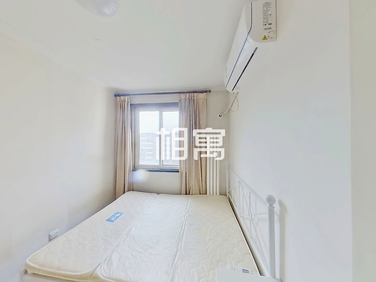 蓝调沙龙东区·低楼层·3居室·次卧2
