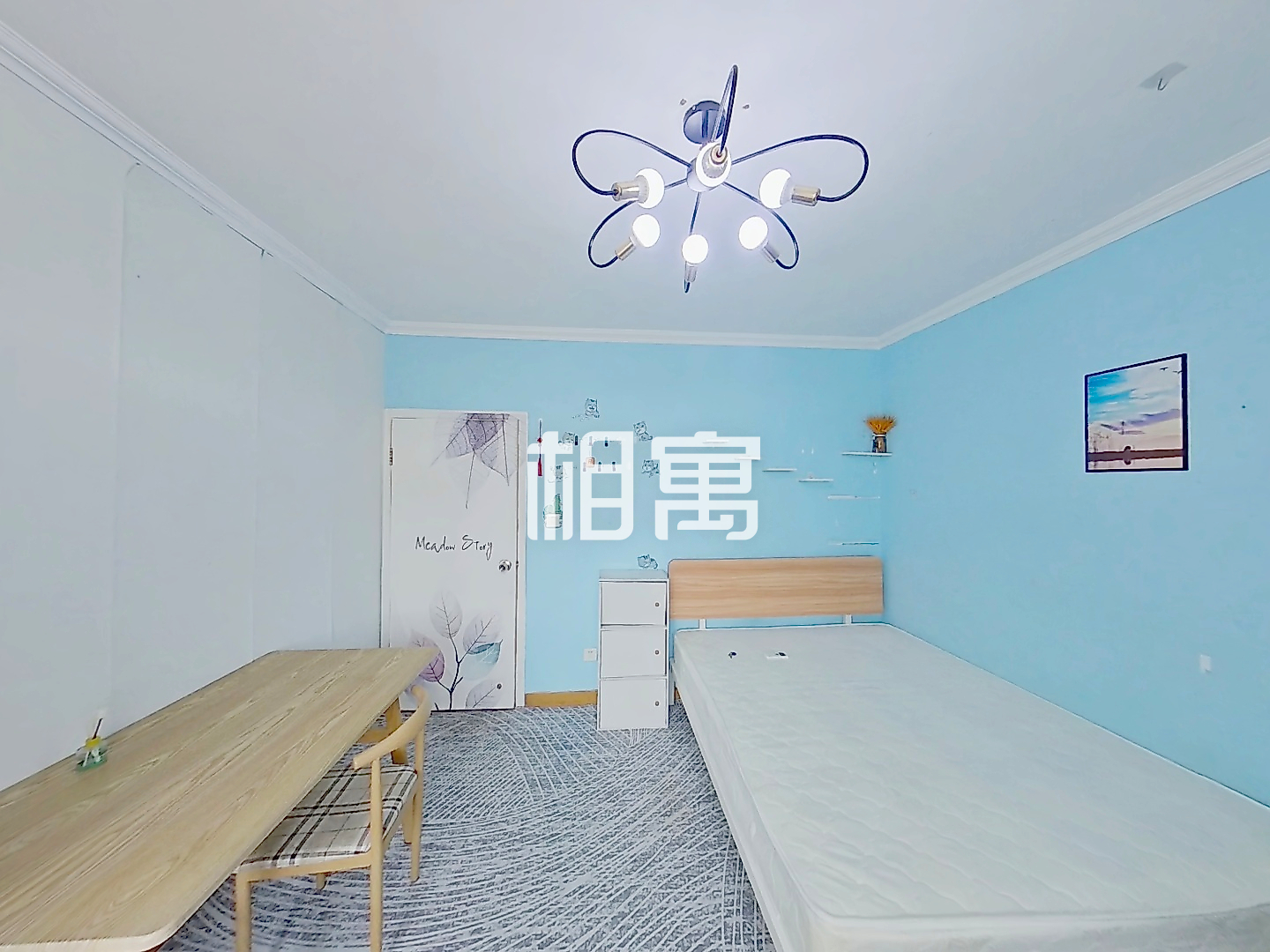 惠新西街·惠新里·中楼层·3居室·主卧