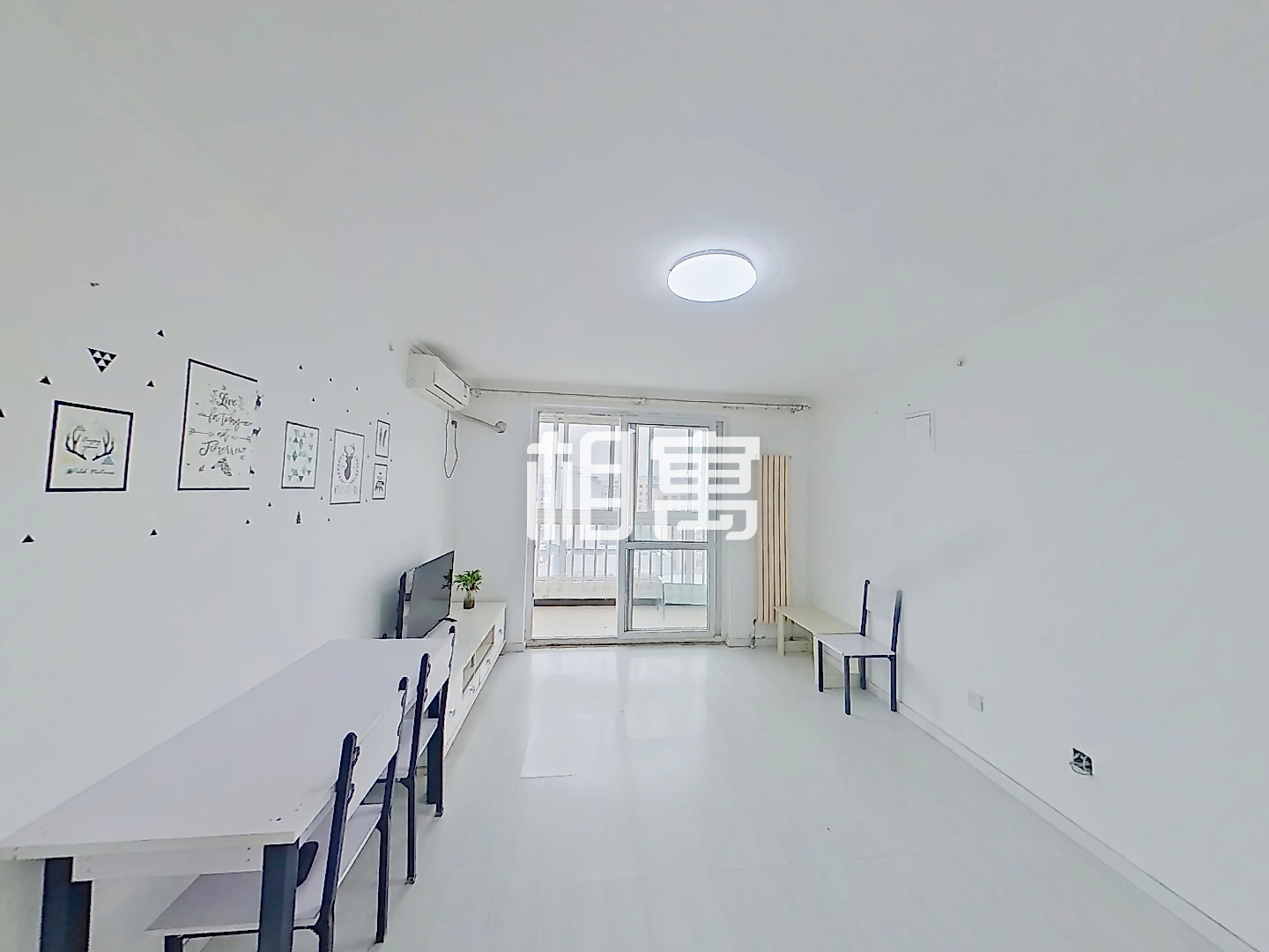 朝阳门南小街16号·中楼层·1居室