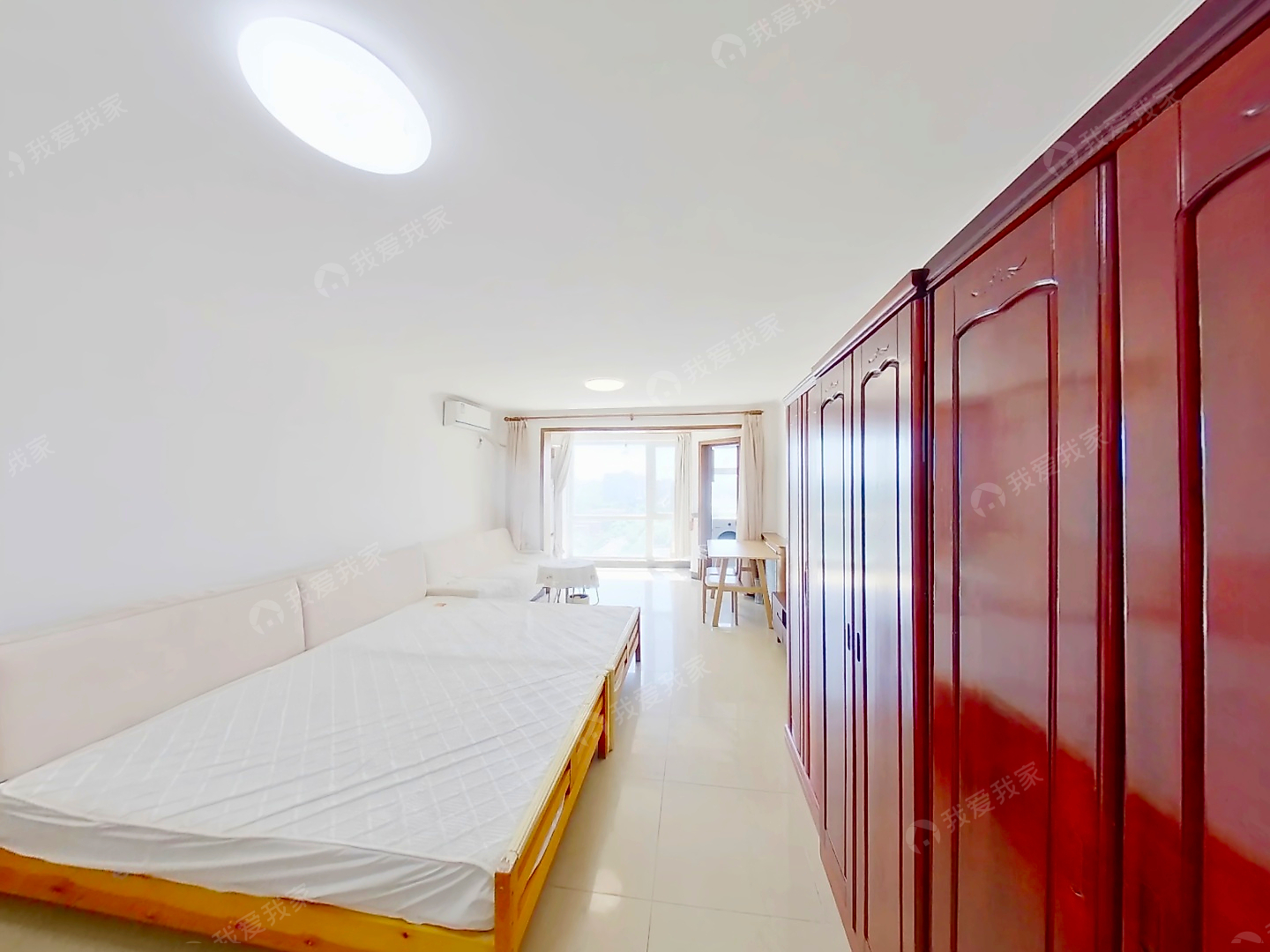 学知园地铁站 城华园02年次新小区 高楼层 南向一居阳光充足