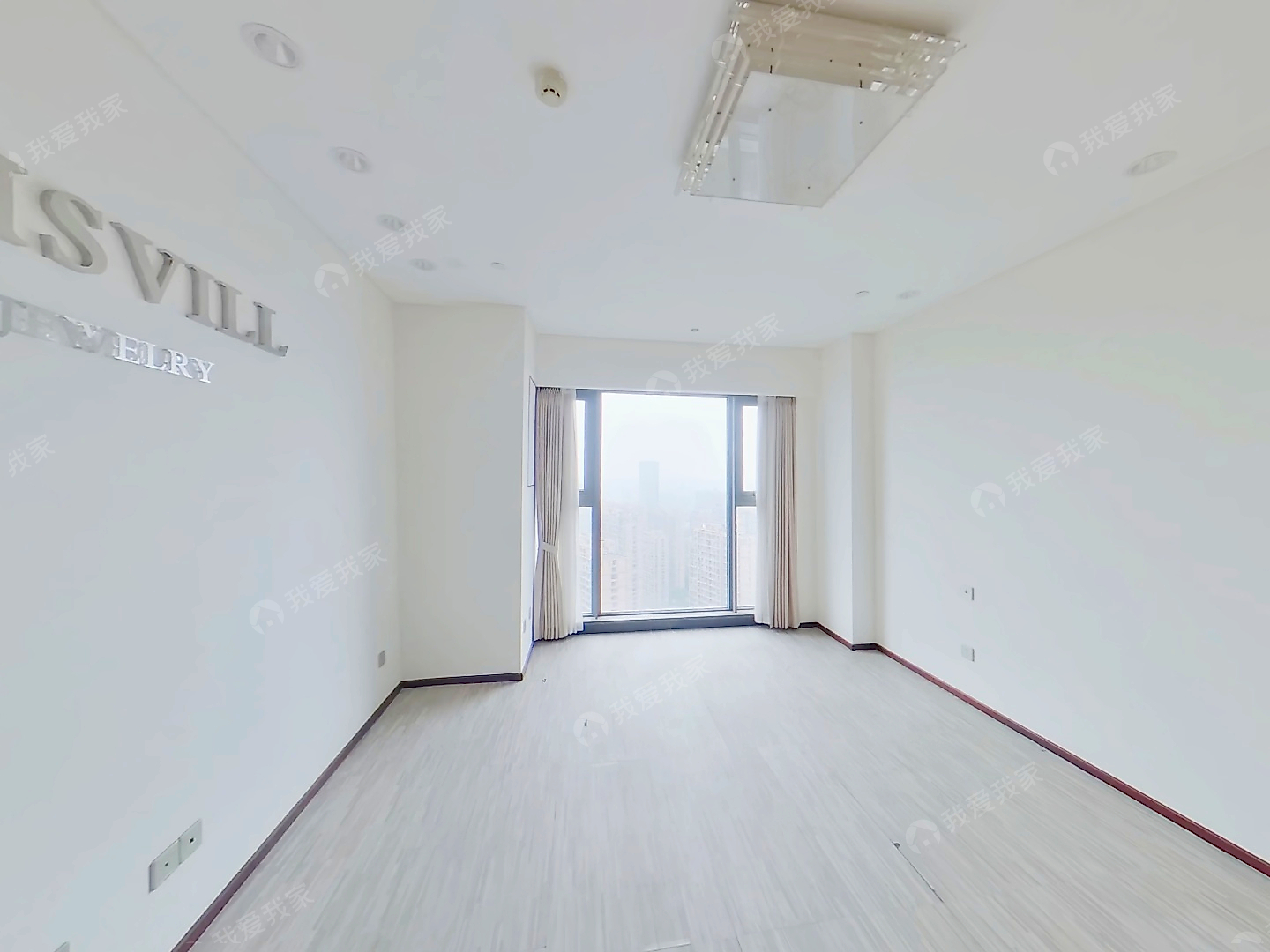 钱江新城·万象城·1室·1厅，高楼层，事业很棒