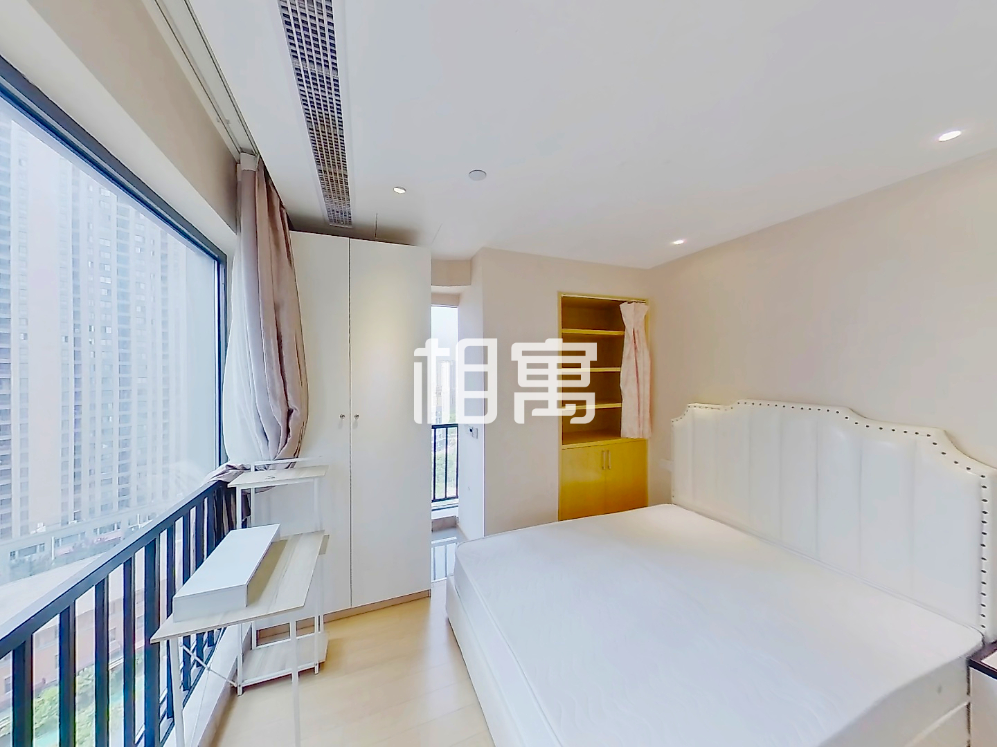 复尚发展大厦·1居室