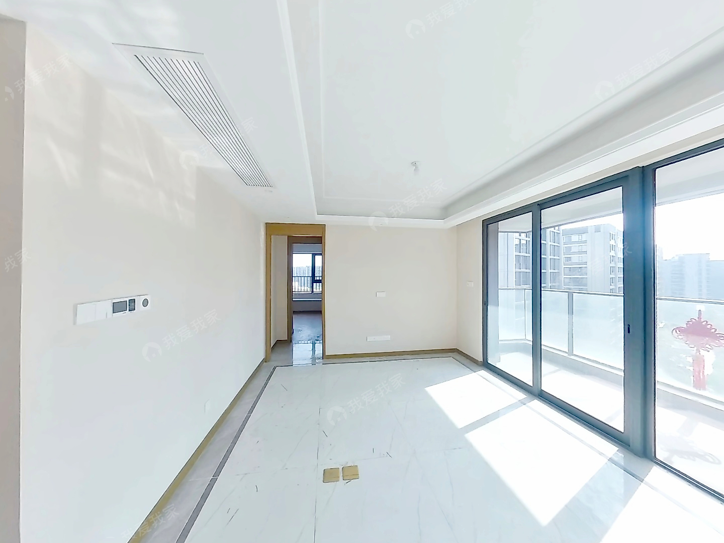 明石路地铁口城东新城满二精装边套铝板外立面胜利九年制没住过