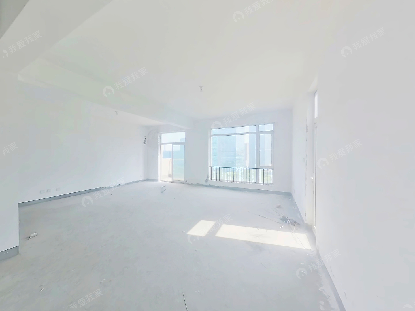 （钱江新城核心地段近地铁）大四房 毛坯 可自由选择装修