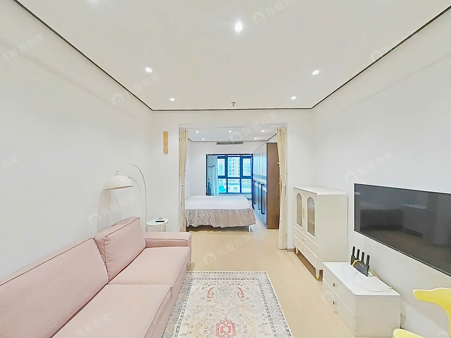 整租·大光路·诚通龙蟠汇·1室·1厅，交通便利，生活配套齐全