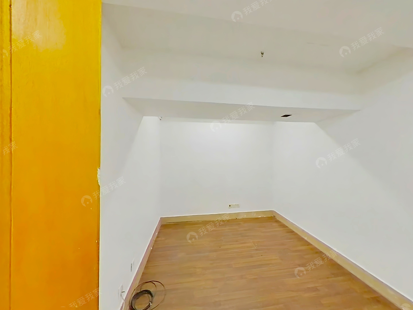 整租·长江路·新世界百货·0室·1厅