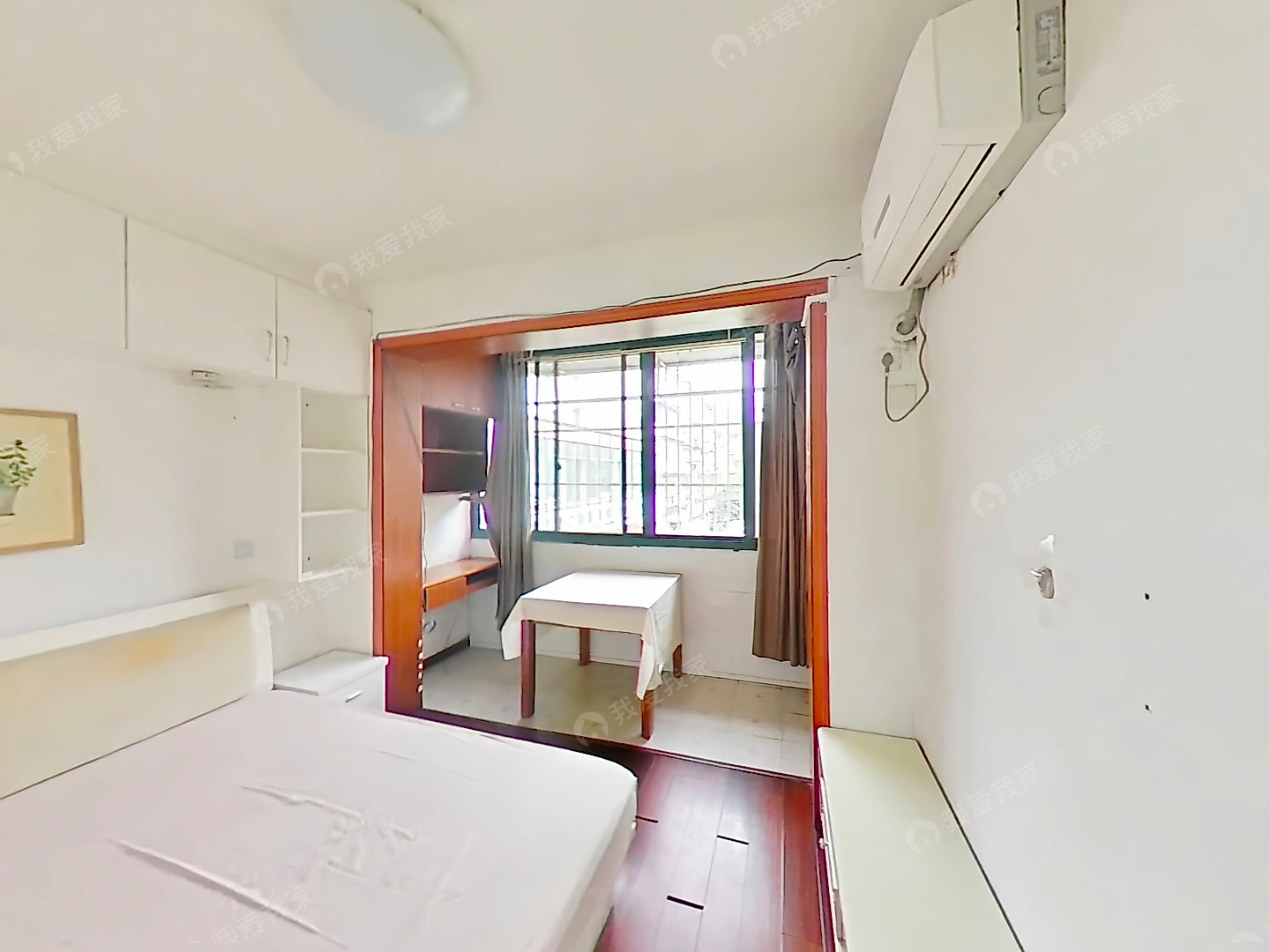 控江 · 靖宇南路5弄 · 1房1厅，控二，有钥匙。