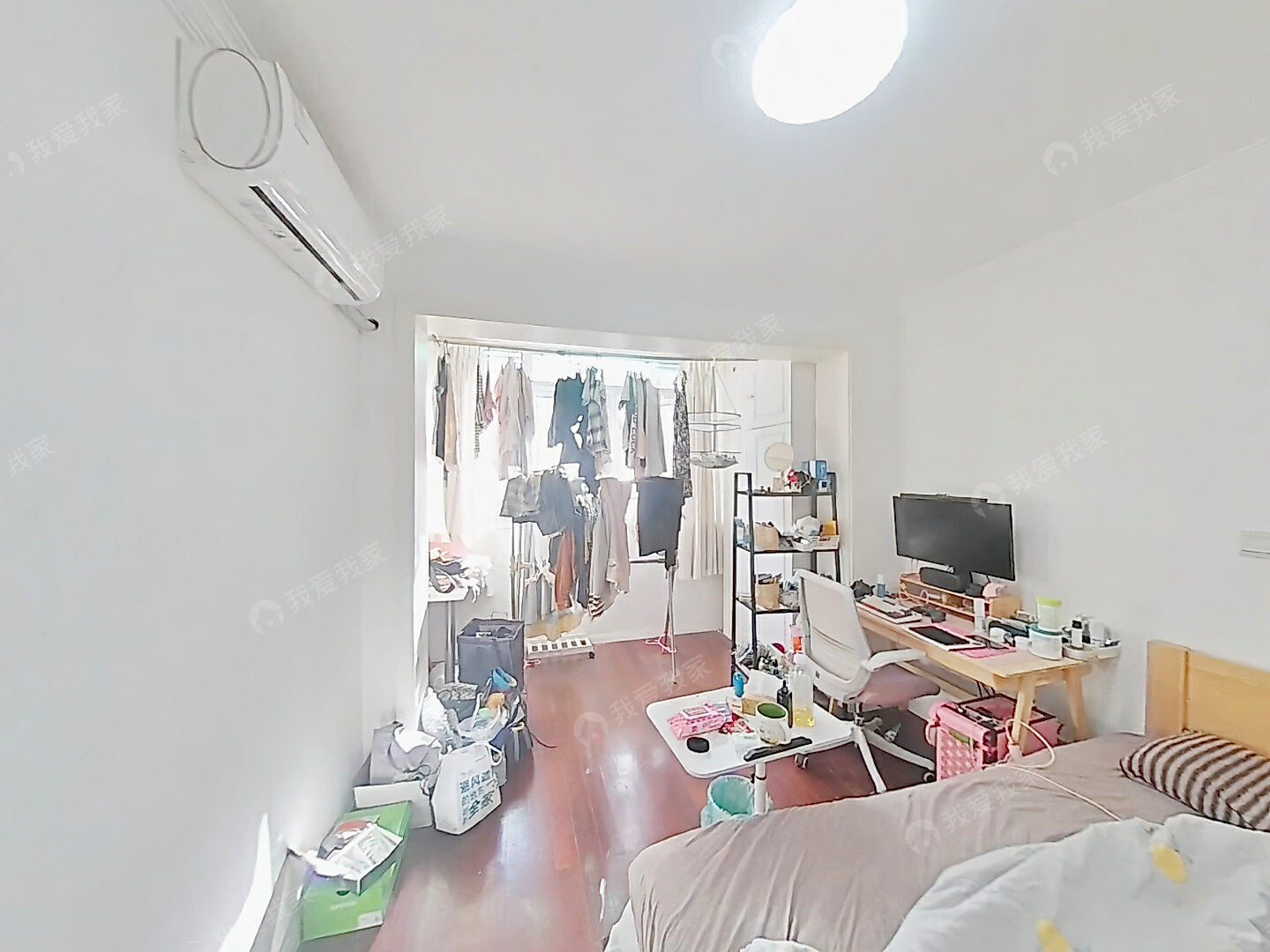 交小，徐汇中，南模初。南北两房，我有钥匙，一梯三户房龄新