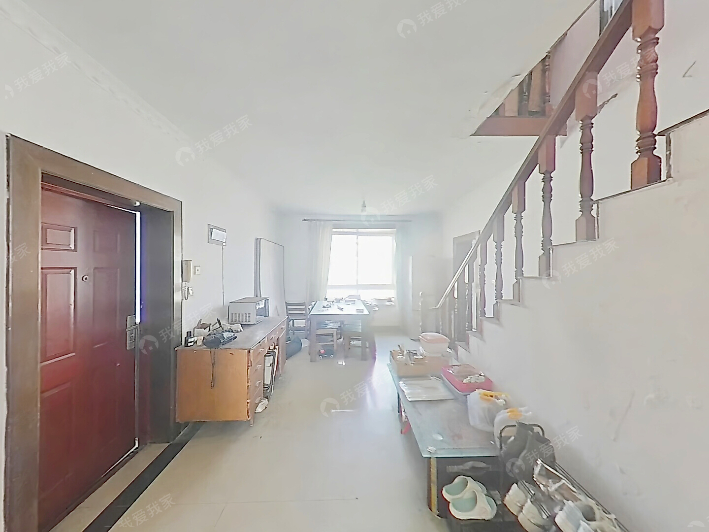 送露台 小区中间位置 诚心出售  电梯预加中