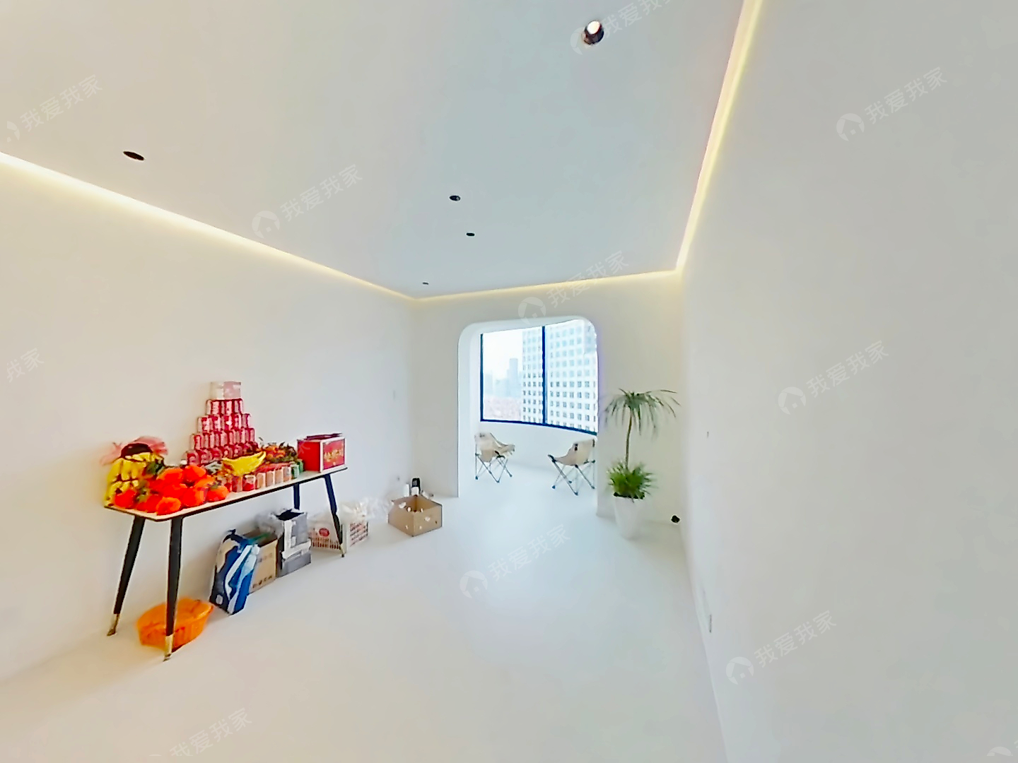 陆家嘴全屋精装三房，可看三件套景观，交通方便，配套好可谈