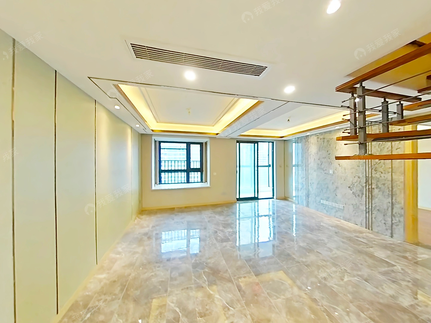 劳动路天街旁边海胥澜庭北区经典户型一梯一户中岛厨房全新未住过