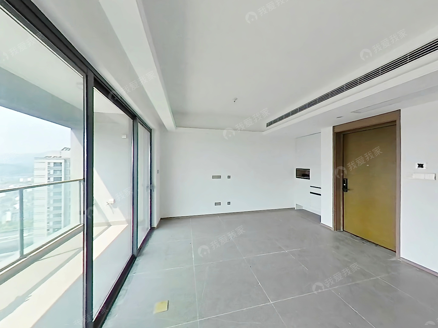 新上 中南春风南岸·未住过人，横厅，满2，不靠高架 次新社区