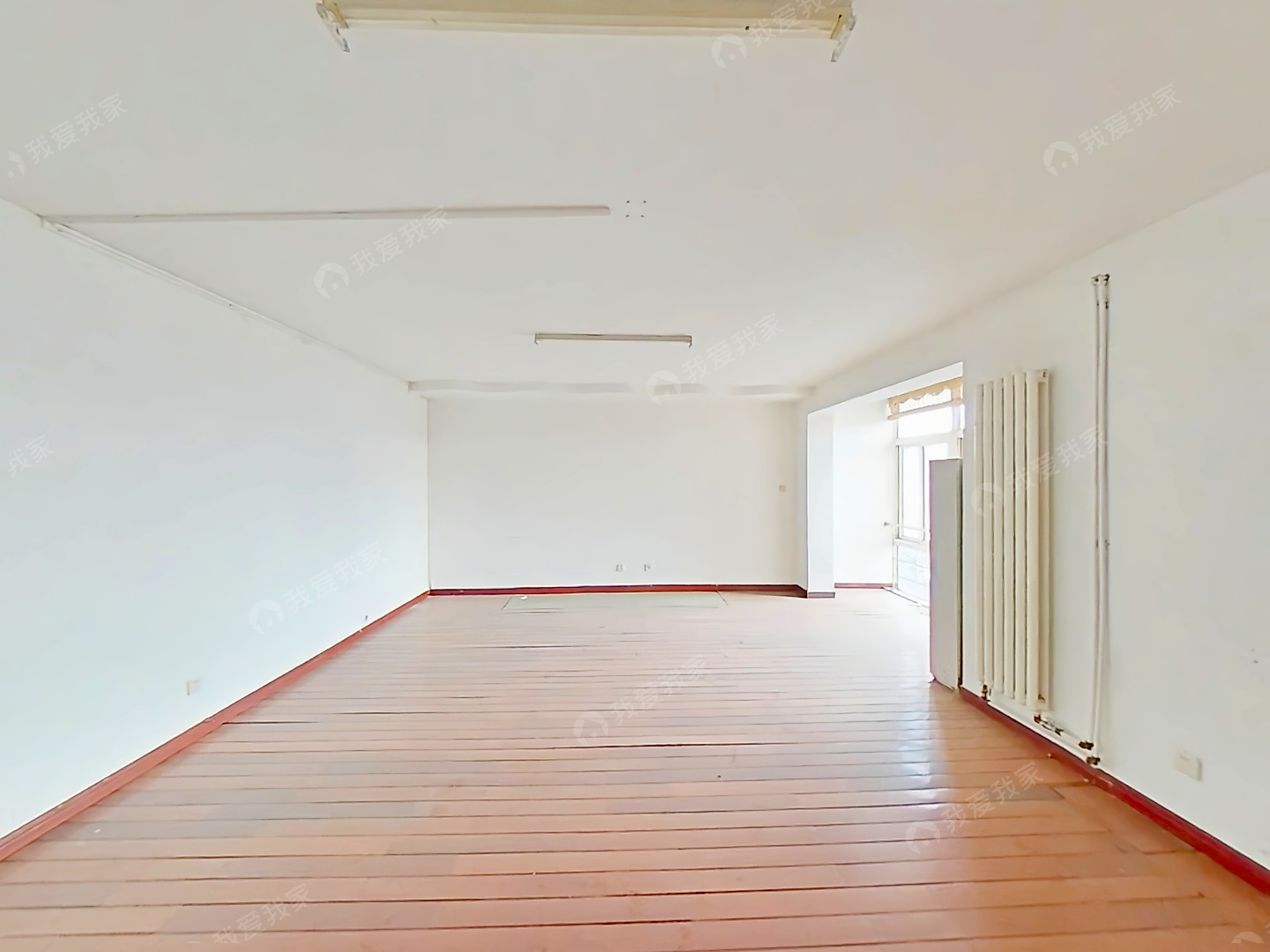金正公寓大两室空房，适合办公居住