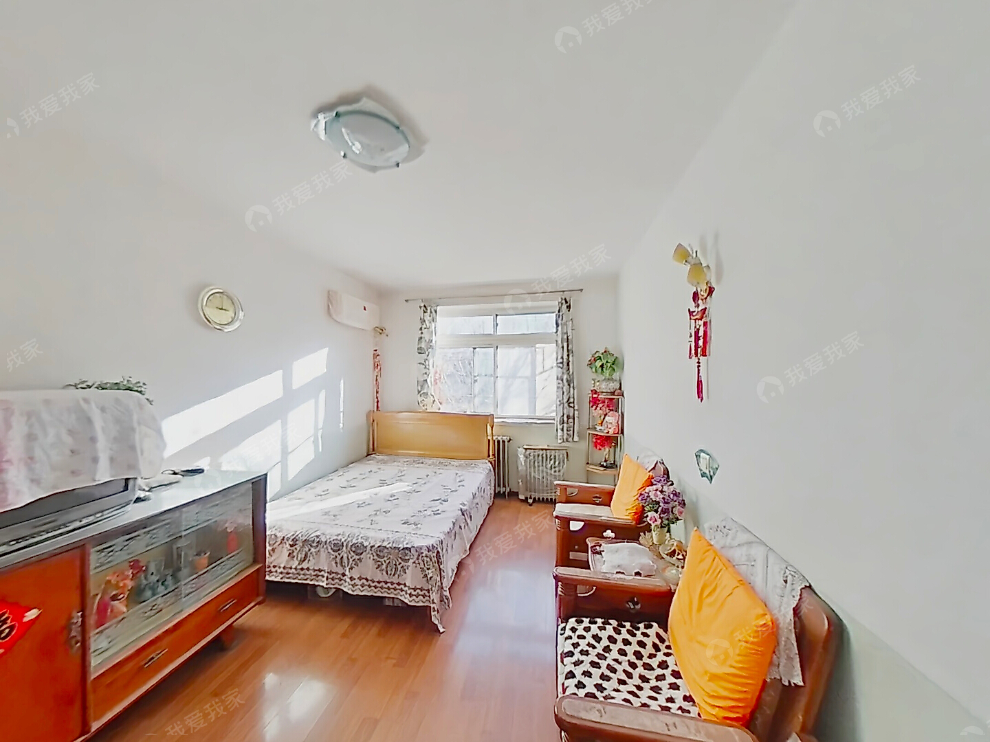 万兴街 · 卧龙北里 · 南北通透2居室，中楼层，学校，地铁