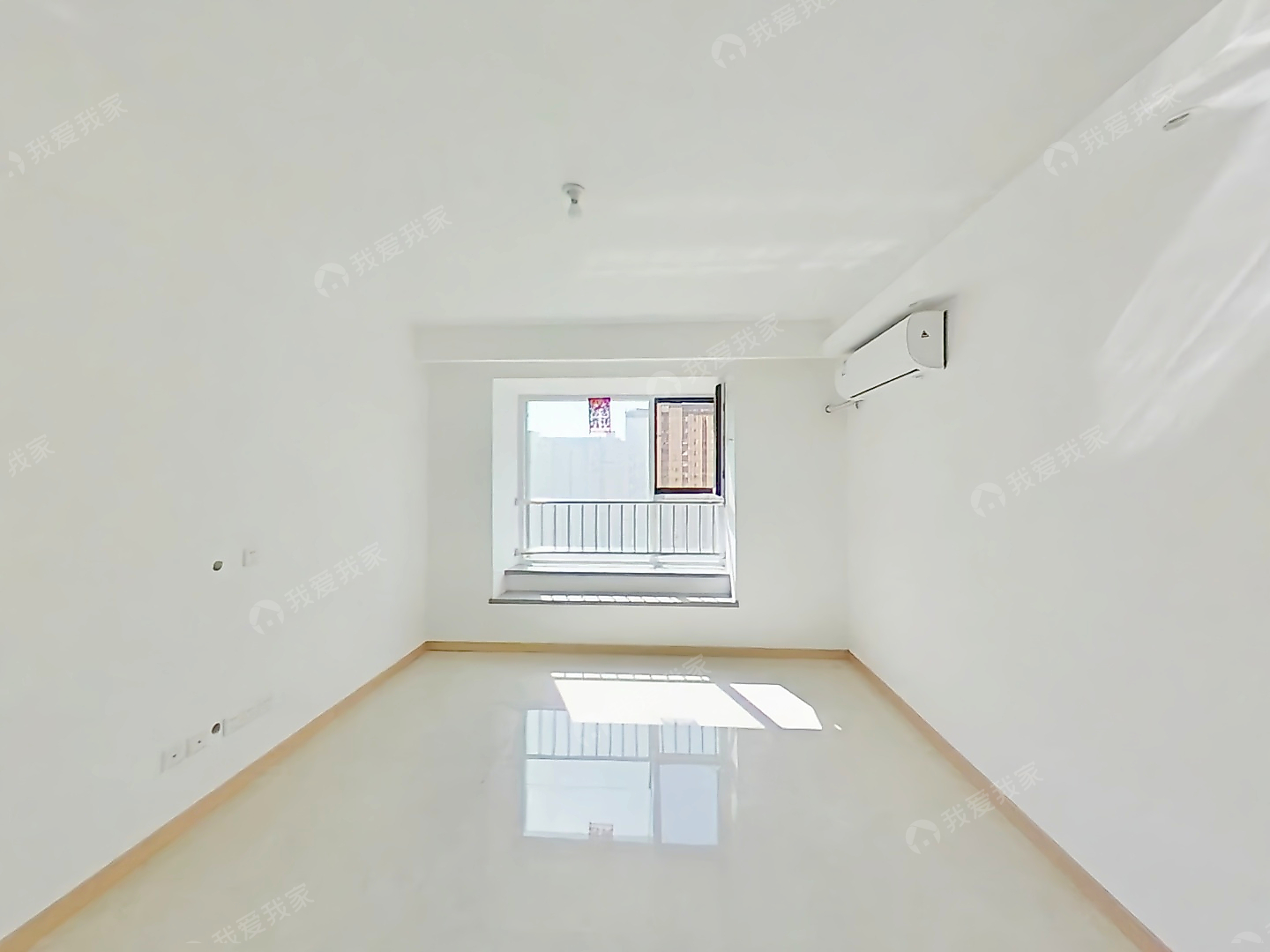 锦铂园 南开旁 全新没住过 楼层好 采光好 诚心出售 有钥匙