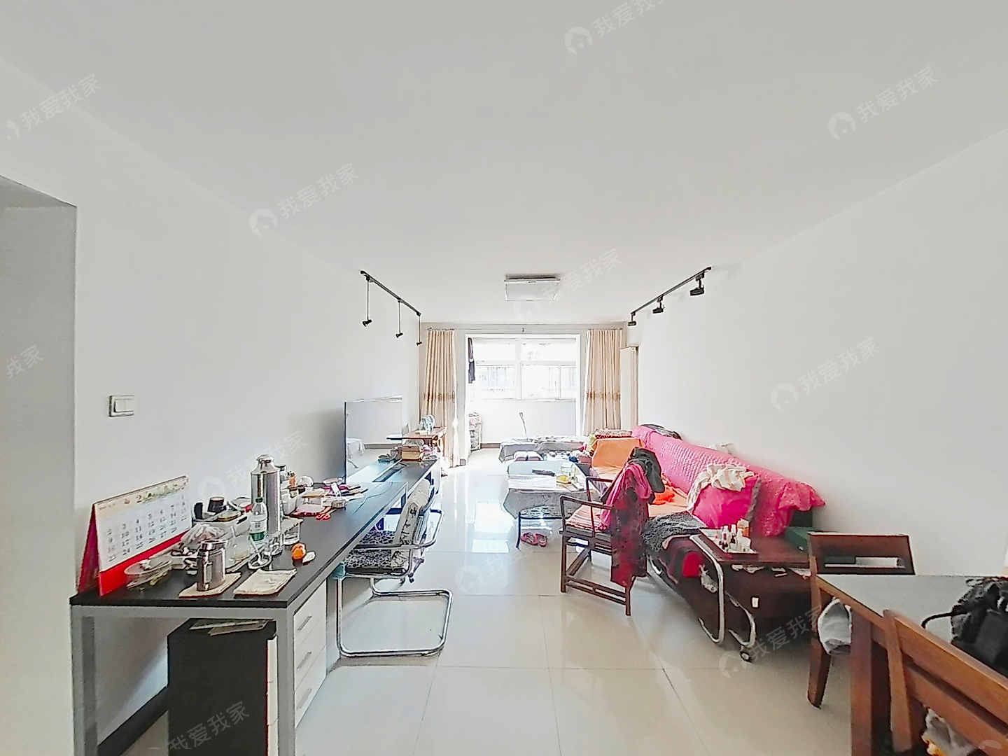 河东区，一品家园二期4楼南北H，双阳台出门地铁，店长推荐