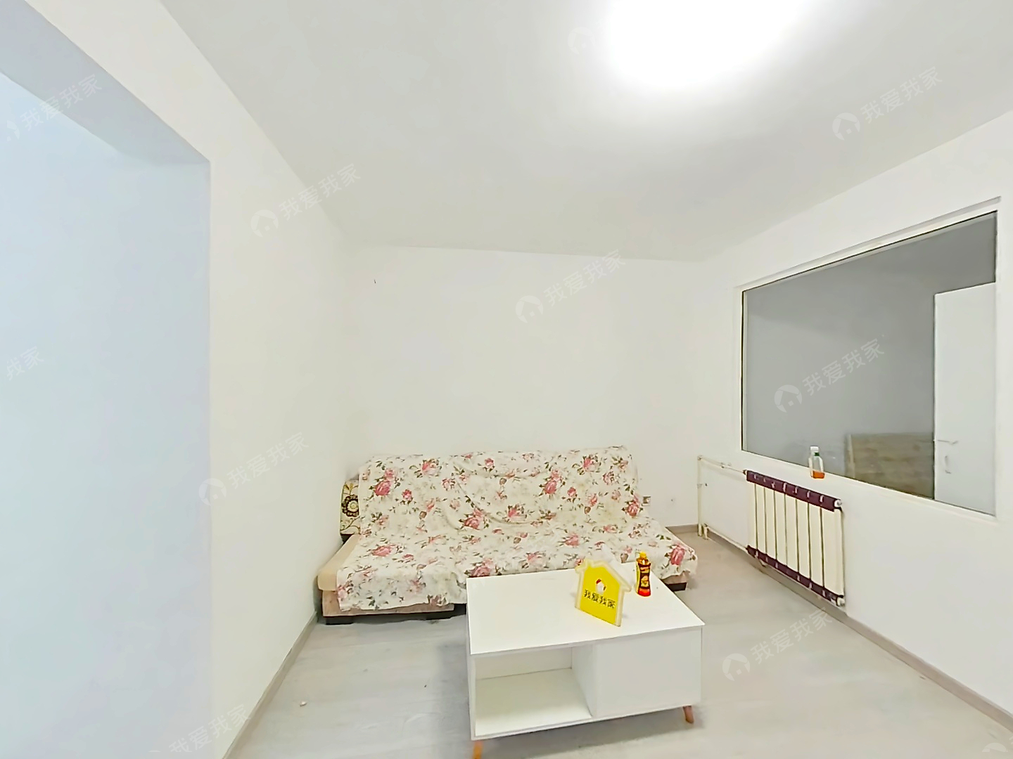 王村南街地铁口新出电梯两居，南北通，中间楼层采光好