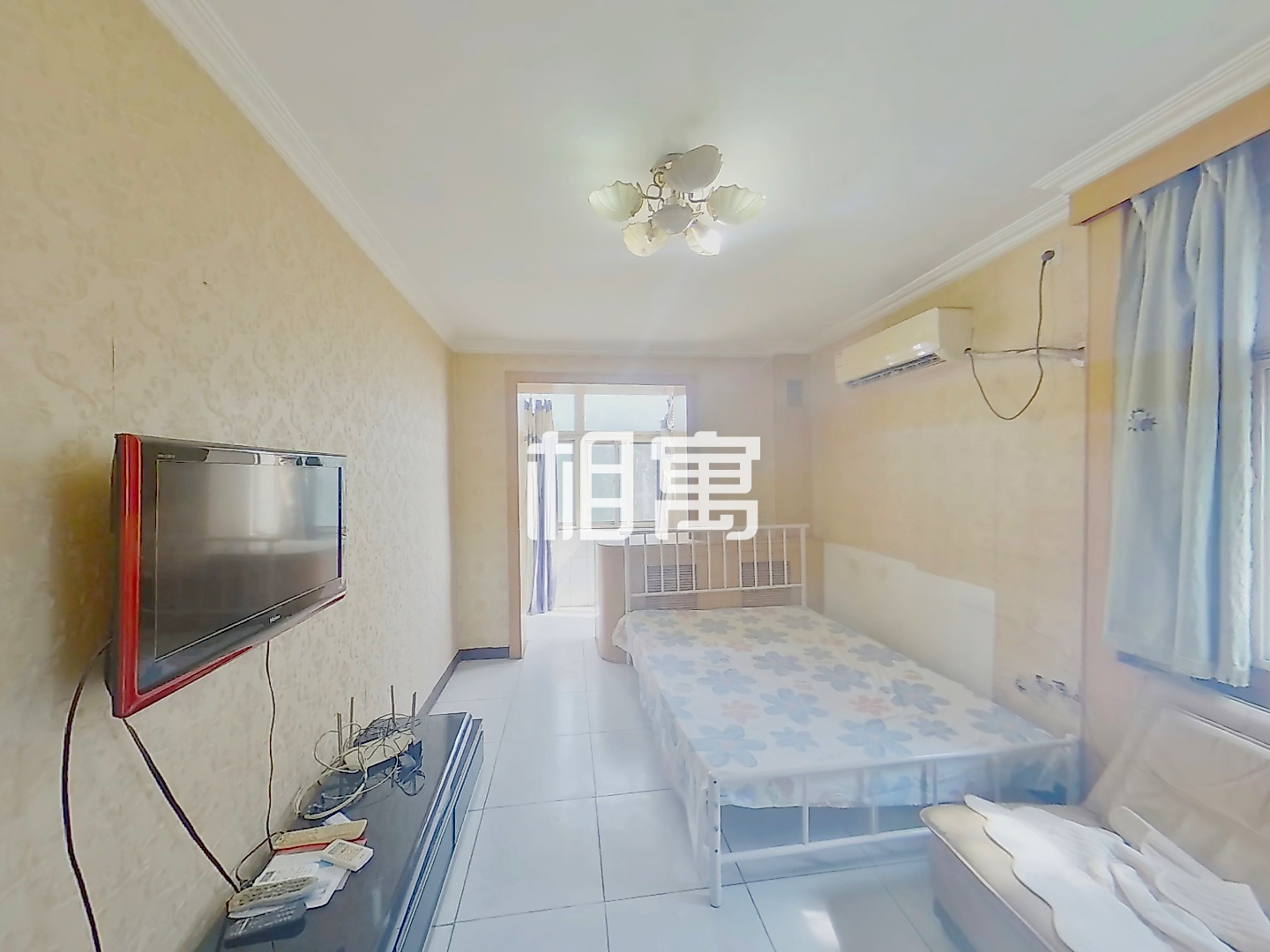 万源·西洼地·中楼层·2居室