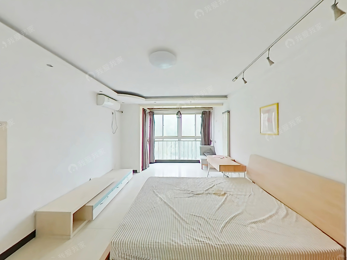 良乡地区鸿顺园 近地铁 中间楼层  南北双通透 户型方正