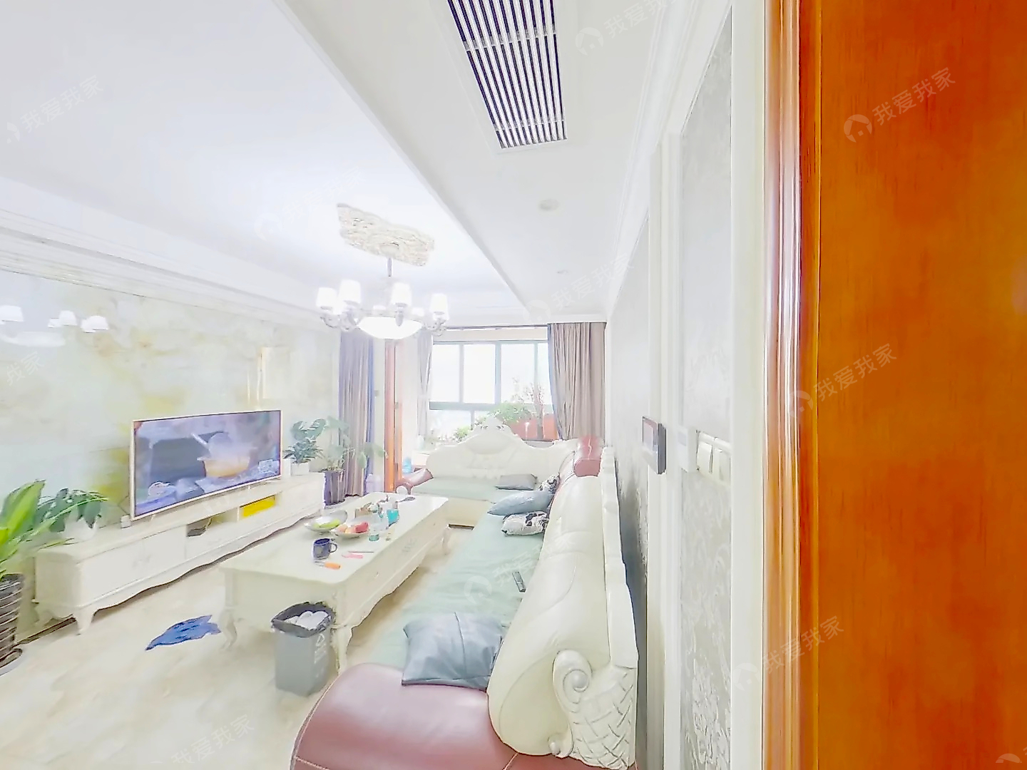 紫韵公寓 地铁口 精装送车位 可拎包入住 随时可看房